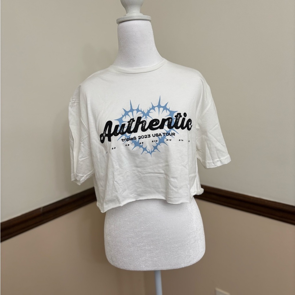 LOVElution Authentic tripleS tour 2023 tee